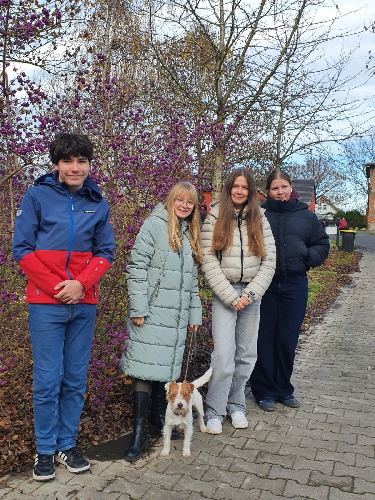 1000090301 1000090301